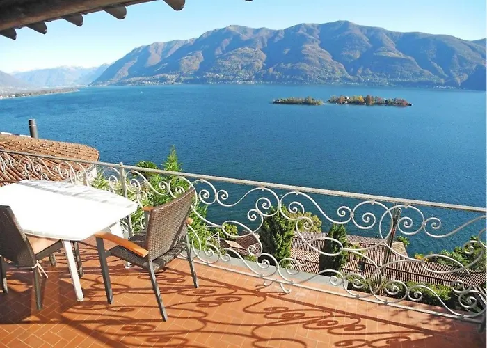 Casa Ariane 펜션 론코 소프라 아스코나